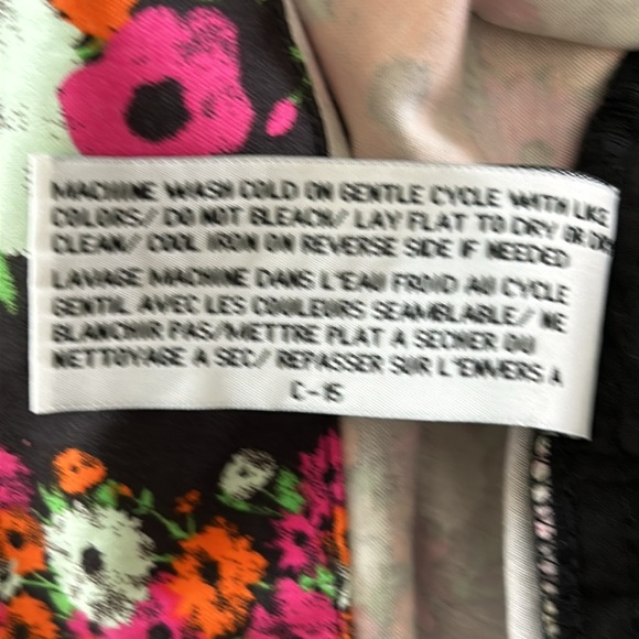 Tulle from Anthro Floral Print Gathered Mini Skirt w Pockets, Brass Buttons - Picture 9 of 9